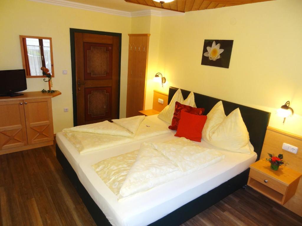 Pension Appartements Reithof Sankt Johann im Pongau Room photo
